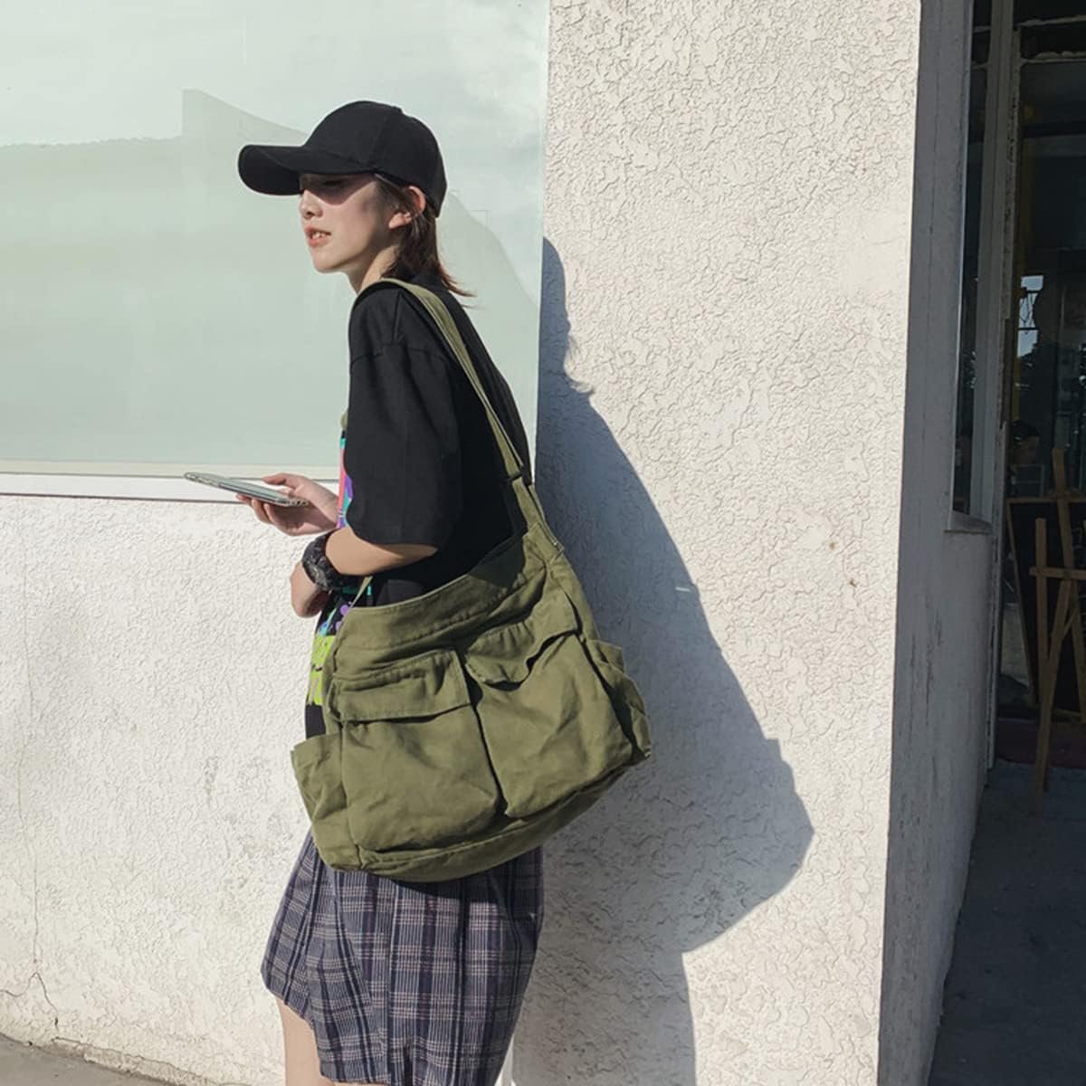 Vintage Canvas Messenger Bags: Reviewing and Comparing 5 Stylish Options